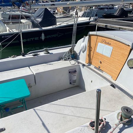 Location Un Petit Voilier Hotel La Rochelle  Exterior foto